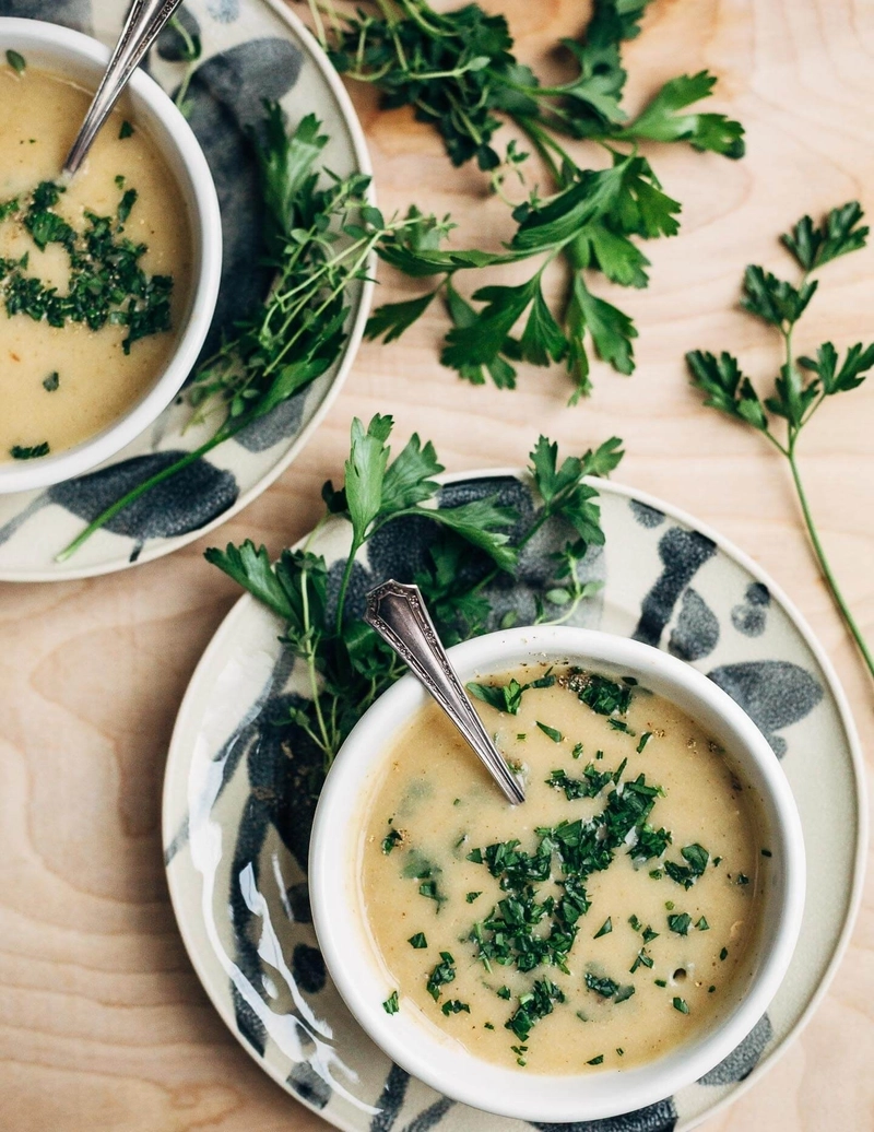 Roasted garlic soup
