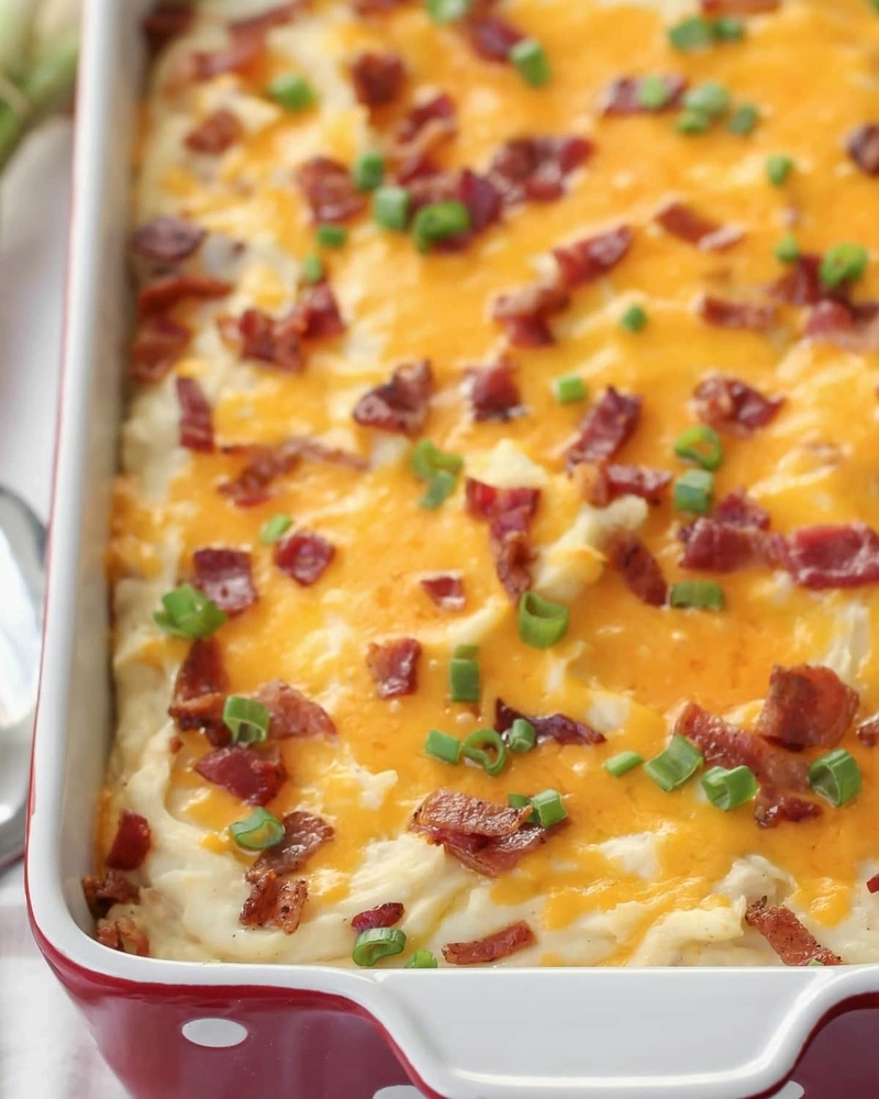 Cheesy mashed potato casserole